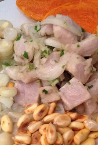 Delicioso ceviche de pescado peruano: receta fácil y refrescante