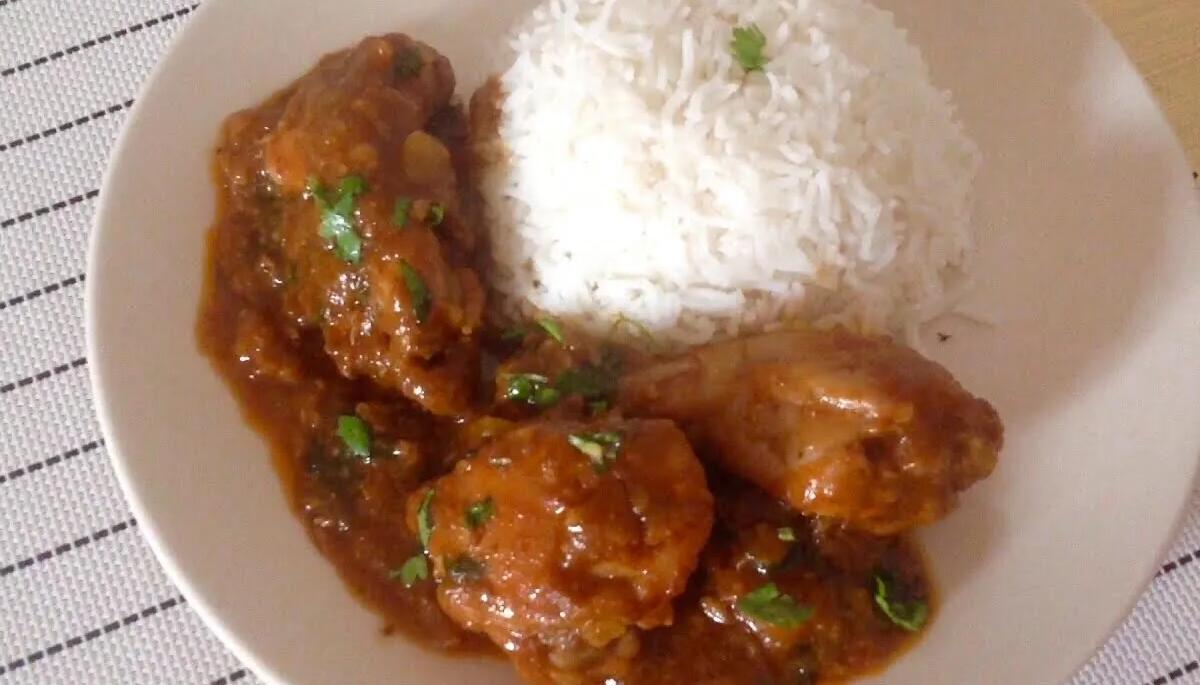Pollo curry Masala Y Arroz