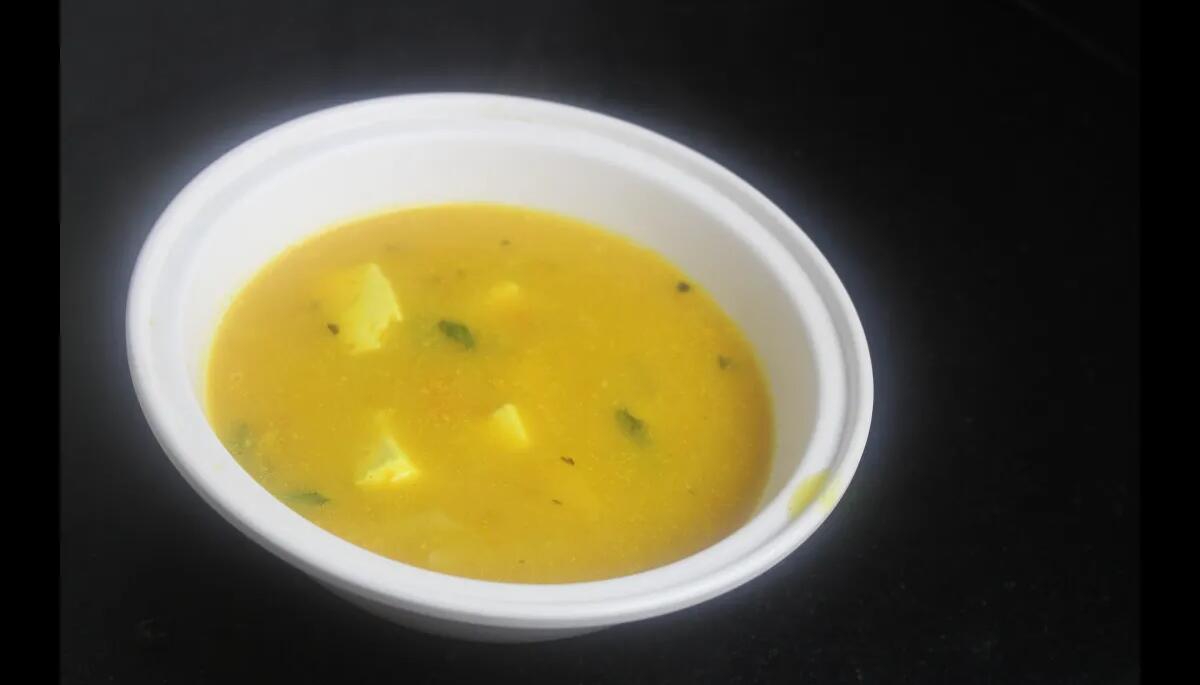 Sopa de Leche Ayurvédica